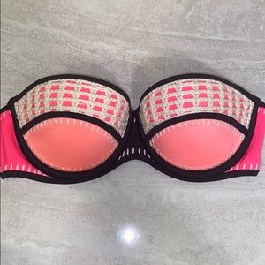 Victorias Secret Swim coral crochet bikini top 32C